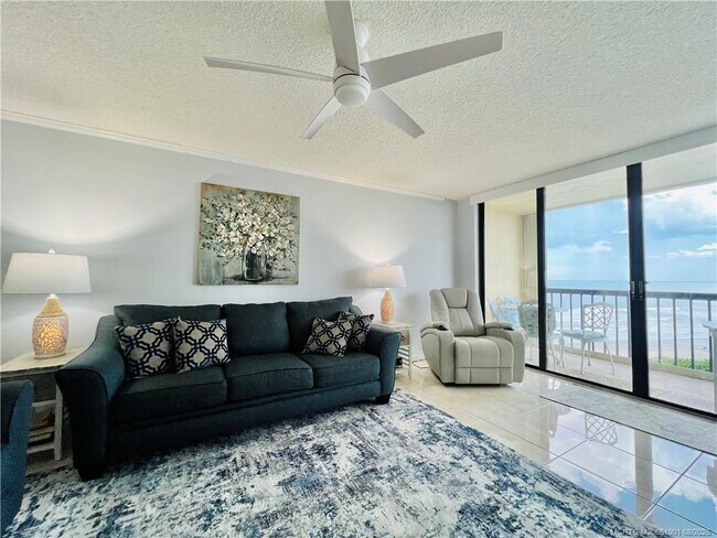 Building Photo - 9500 S Ocean Dr