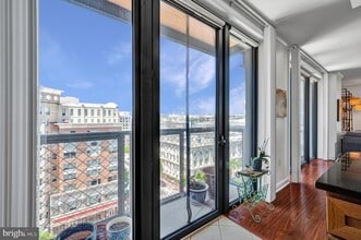 Building Photo - 616 E Street NW Unit 1118
