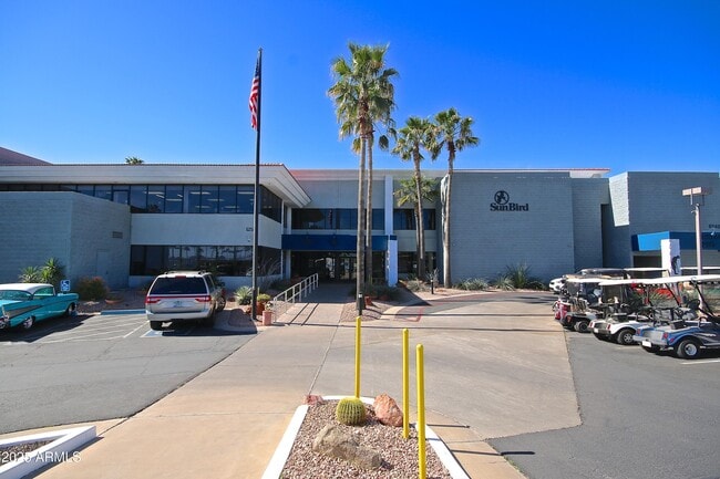 Building Photo - 1831 E Lindrick Dr