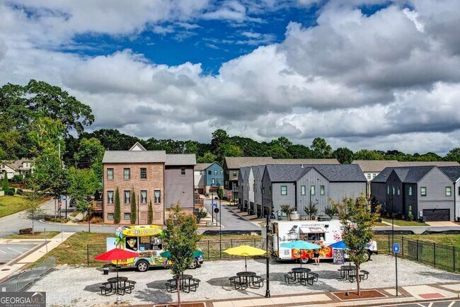 Building Photo - 144 1st Ave NW