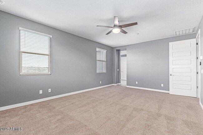 Building Photo - 31925 N 125th Ave