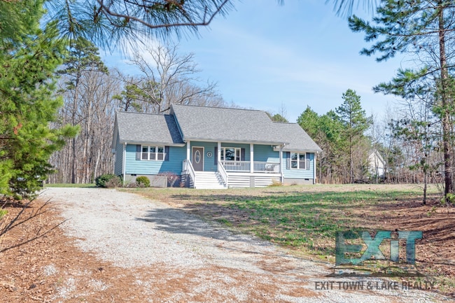 Building Photo - 3BR Home in Colleen’s Cove with Boat Slip