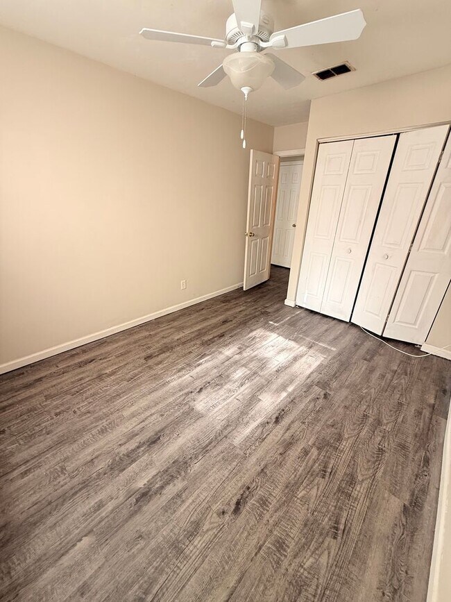 Building Photo - 1293 Rumba Ln