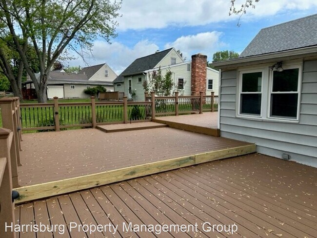 Building Photo - 3 br, 1.5 bath House - 6117 Nassau Rd