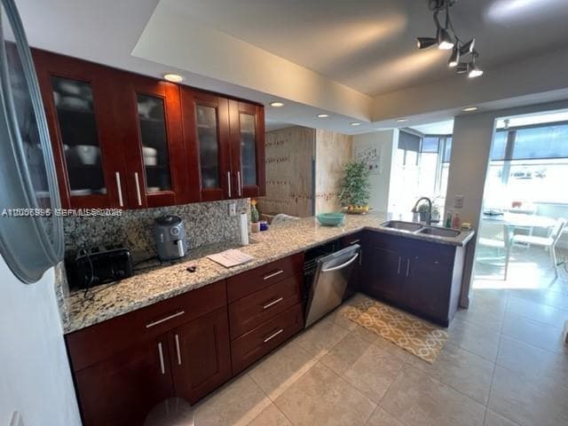 Building Photo - 16570 NE 26th Ave