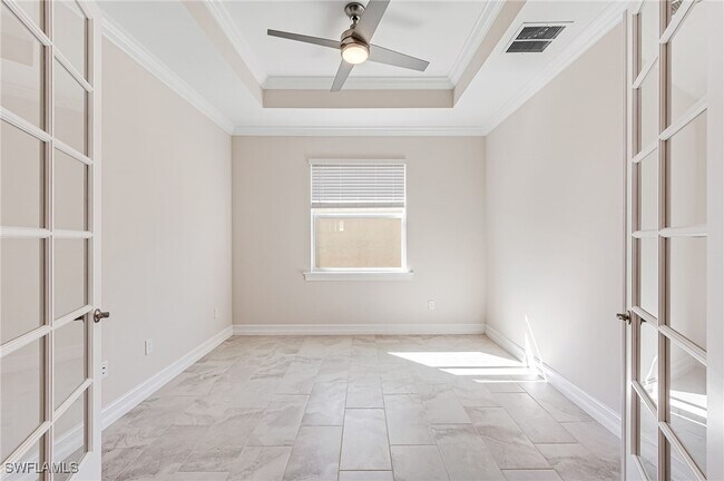 Building Photo - 534 Kamari Cv