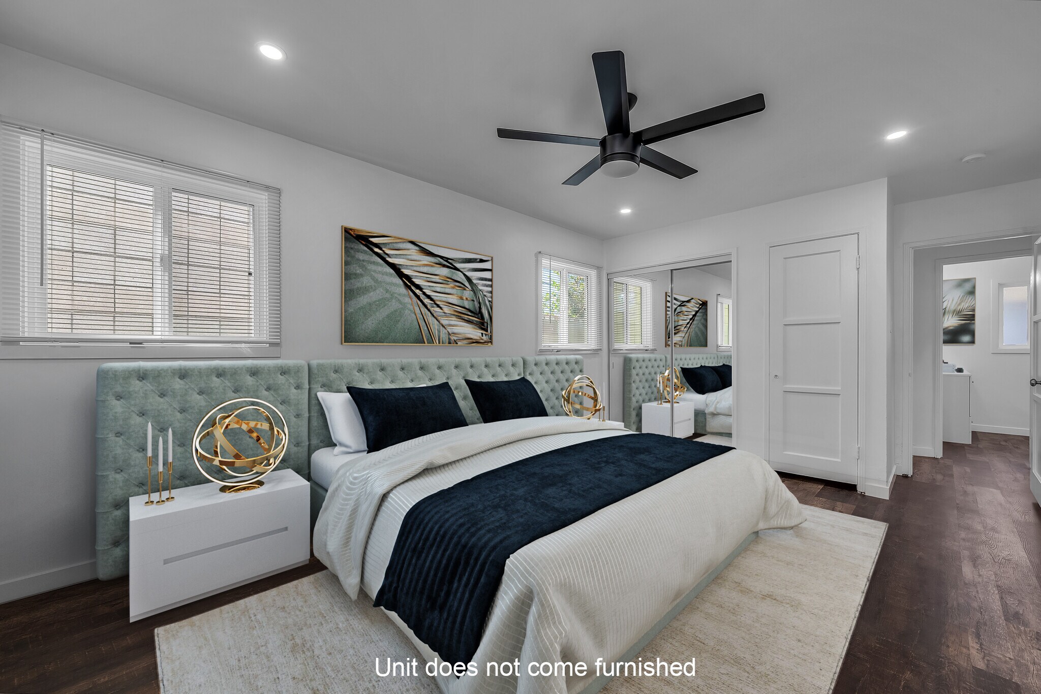 Unit A Bedroom - 905 Manhattan Beach Blvd