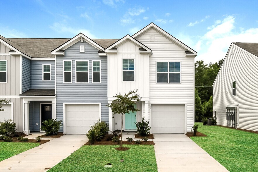 Building Photo - 66 Striker Rd