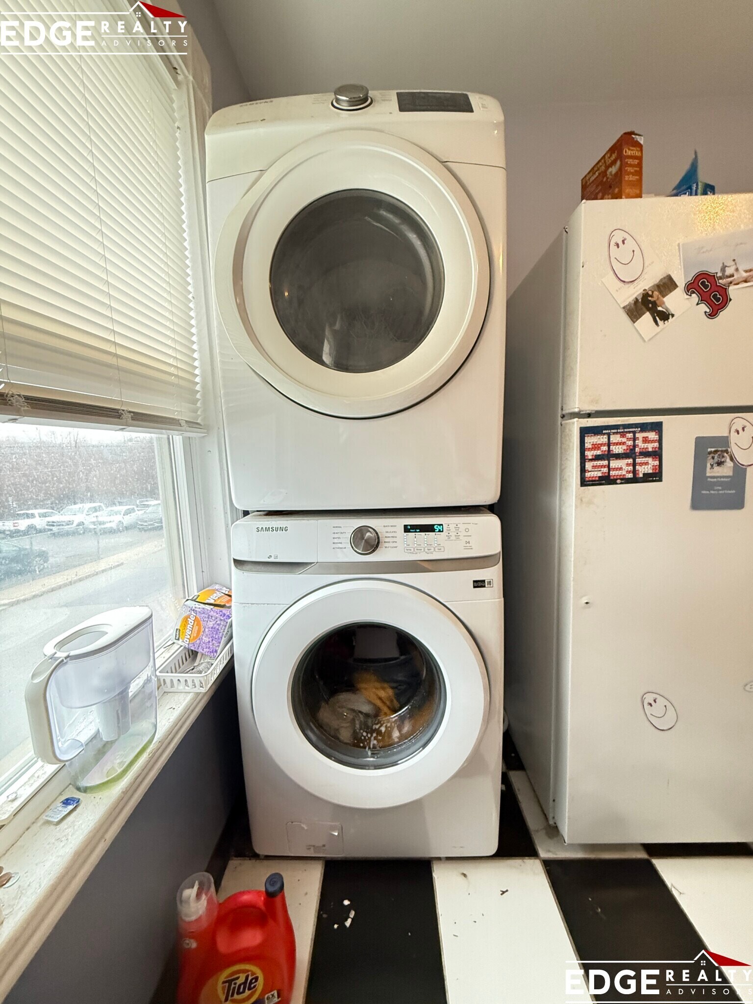 Building Photo - 223 Parsons St