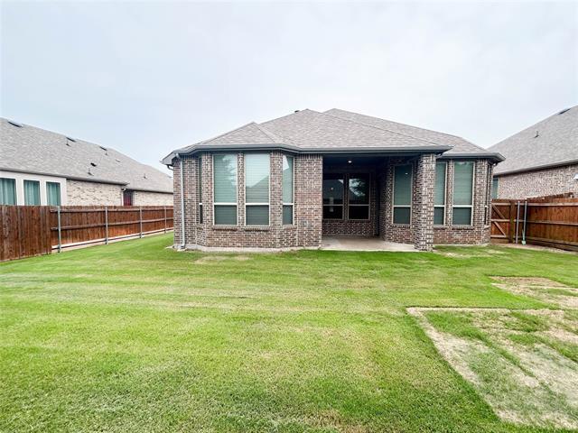 Building Photo - 335 Country Meadows Blvd