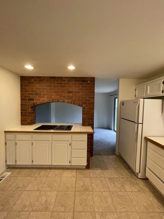 Building Photo - 15739 SE 175th Pl