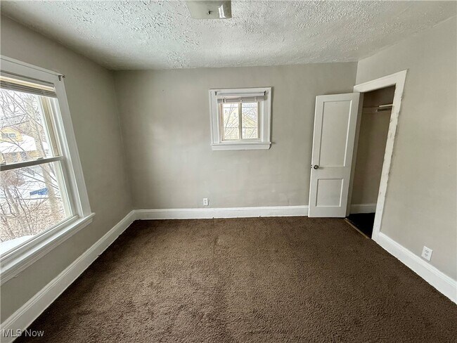 Building Photo - 13512 Edgewood Ave