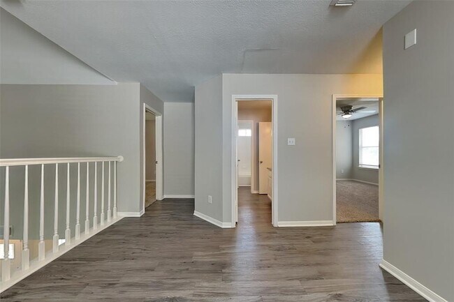 Building Photo - 12258 Cardston Ct