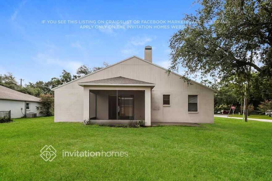 Building Photo - 1495 S McAdoo Ave