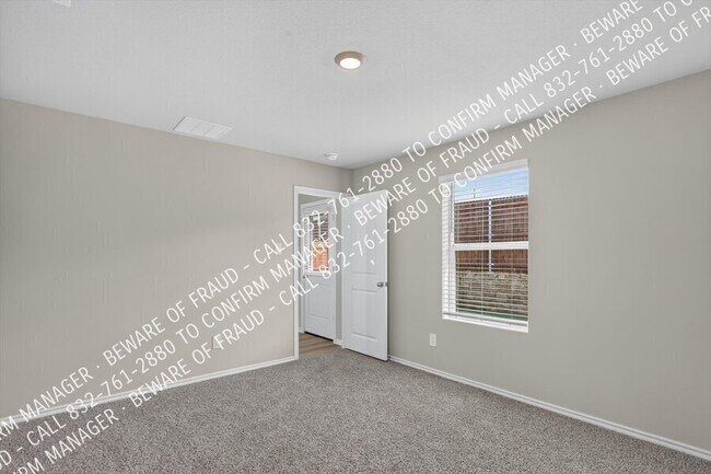 Building Photo - 5412 Flannel Ln