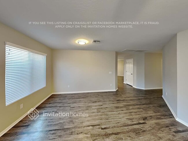 Building Photo - 1991 W Sunshine Butte Dr