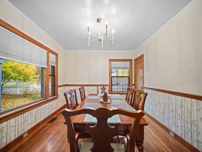 Building Photo - Charming 3-Bedroom Home in Downtown Spokane