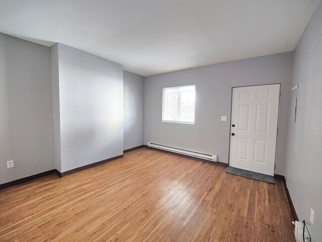 Building Photo - 2661 S 18th St