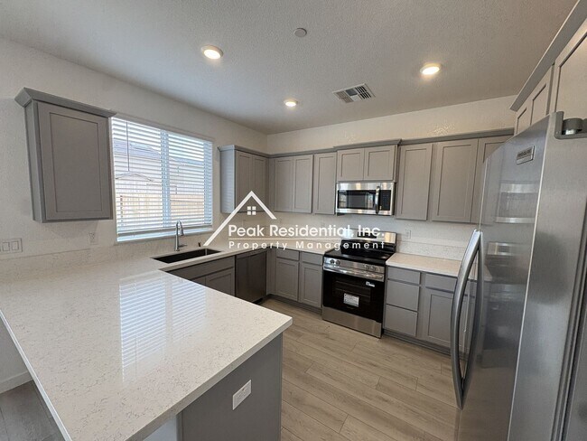 Building Photo - Brand New 4bd/2.5a Rancho Cordova Home With Loft-Must See!