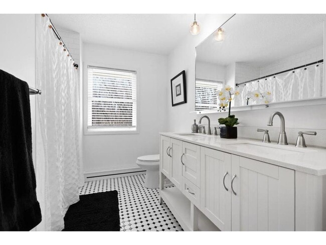 Building Photo - 25455 Nelsine Dr
