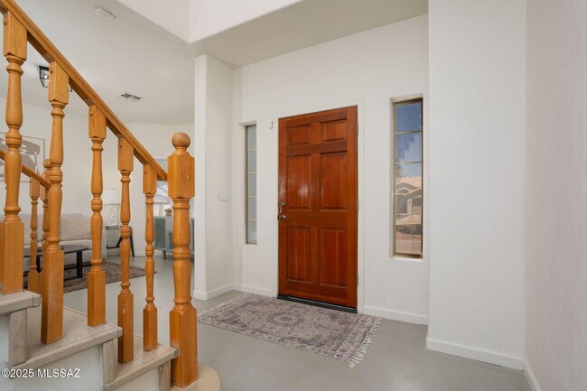 Building Photo - 6851 W Kern Dr