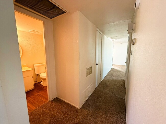 Building Photo - Cozy Single-Story Home in North Glendale