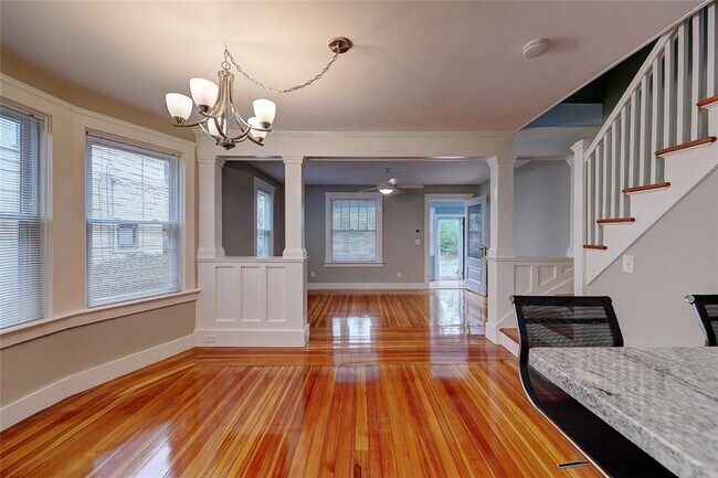 Building Photo - 167 Lafayette St