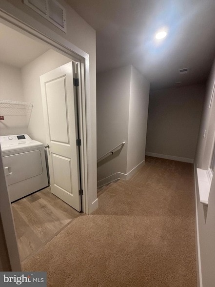 Building Photo - 218 Munsee Cir