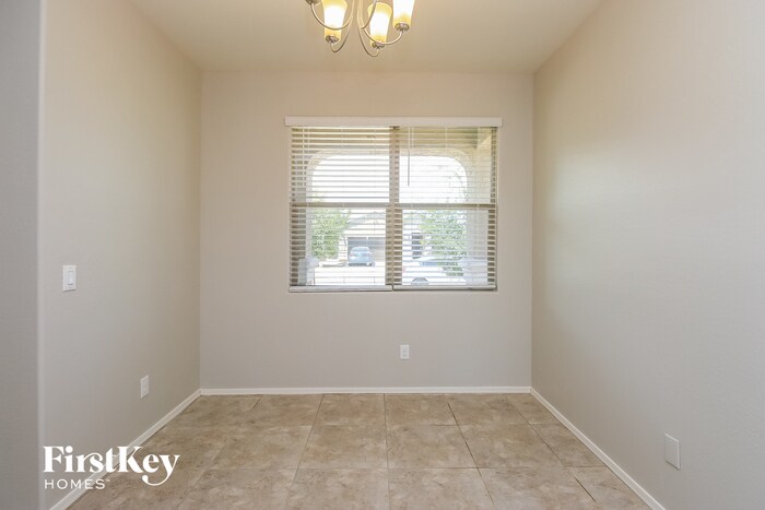 Building Photo - 11427 E Wallflower Ln
