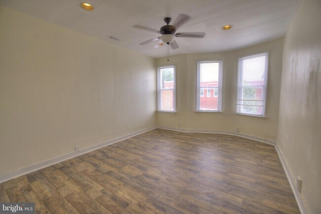 Building Photo - 2540 Greenmount Ave