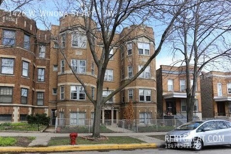 Primary Photo - 1426 W Winona St
