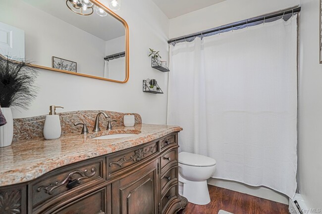 Building Photo - 317 Darlington Ave