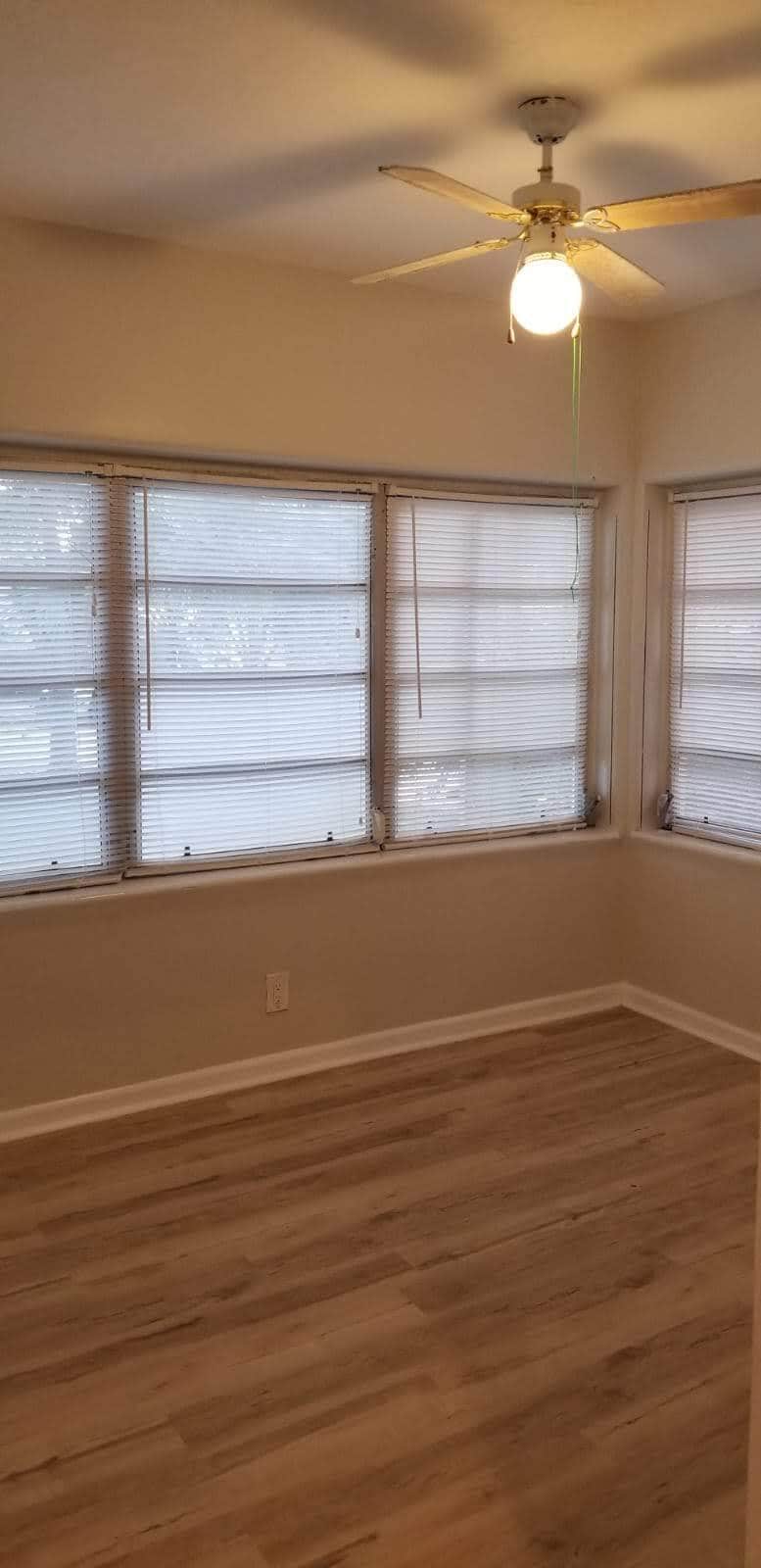 Building Photo - 1943 Madison St