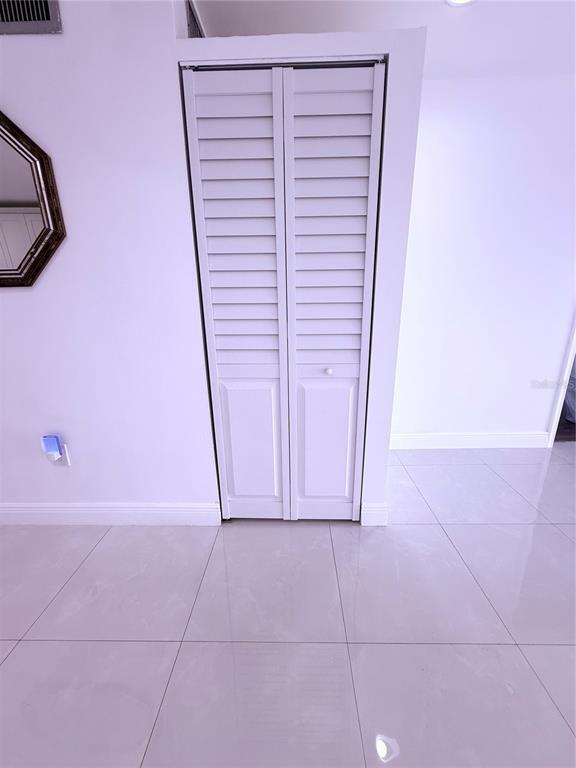 Building Photo - 4272 Deste Ct