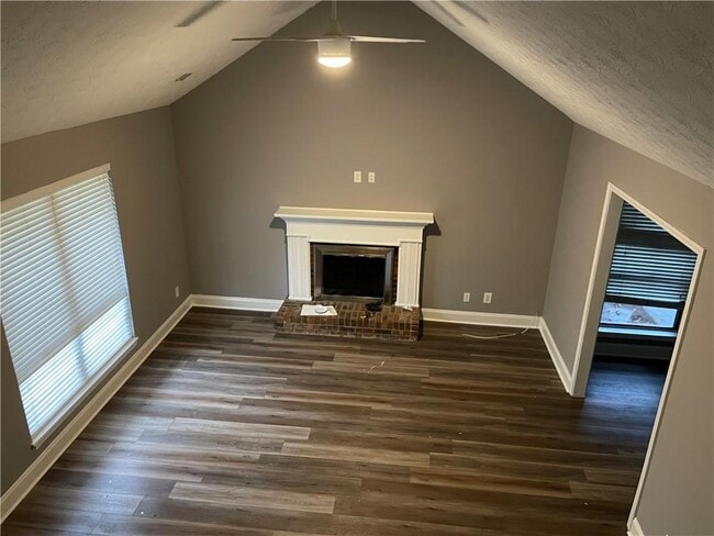 Building Photo - 2275 Newport Landing