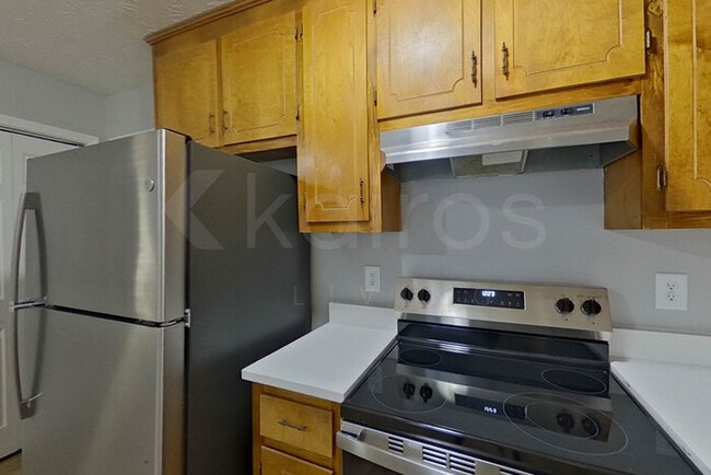 Building Photo - 100 Beaver Pointe Dr