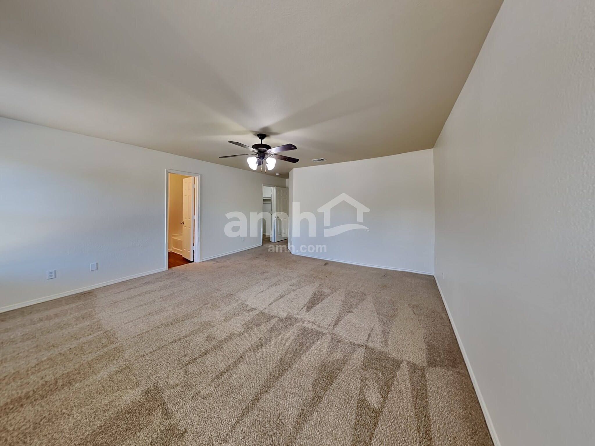 Building Photo - 110 Daisy Dr