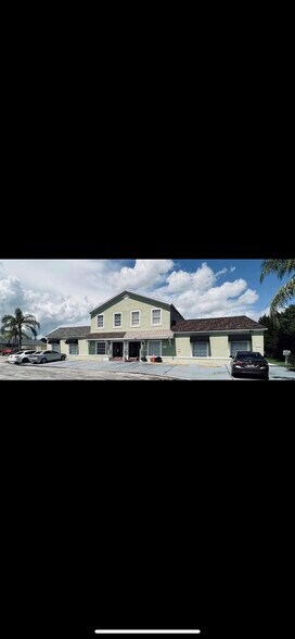 Primary Photo - 1005 Universal Rest Pl