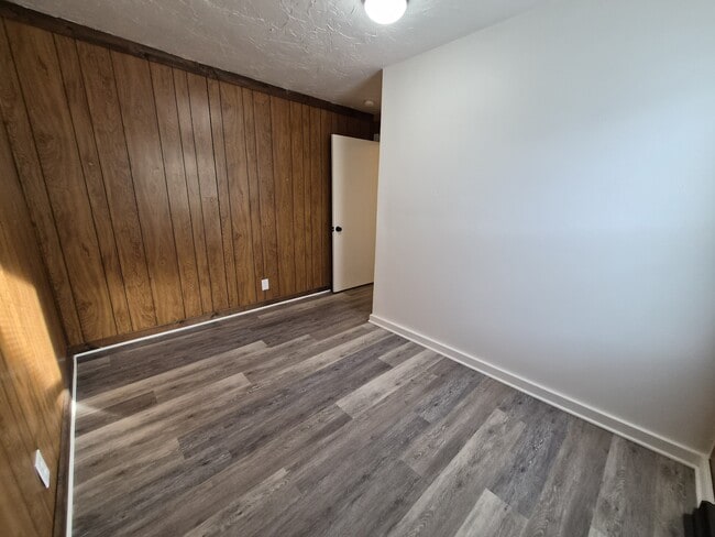 Building Photo - 2607 Lincoln St