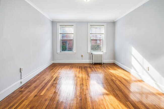Interior Photo - 226-234 Ellsworth Avenue