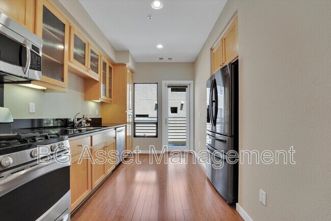 Building Photo - 1766 12th St