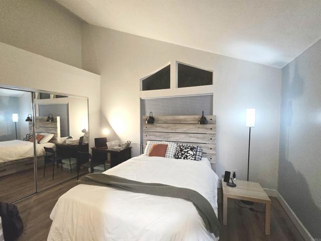 Building Photo - 2135 E Valley Pkwy