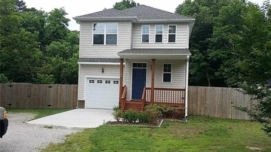 Building Photo - 102 Grove Heights Ave