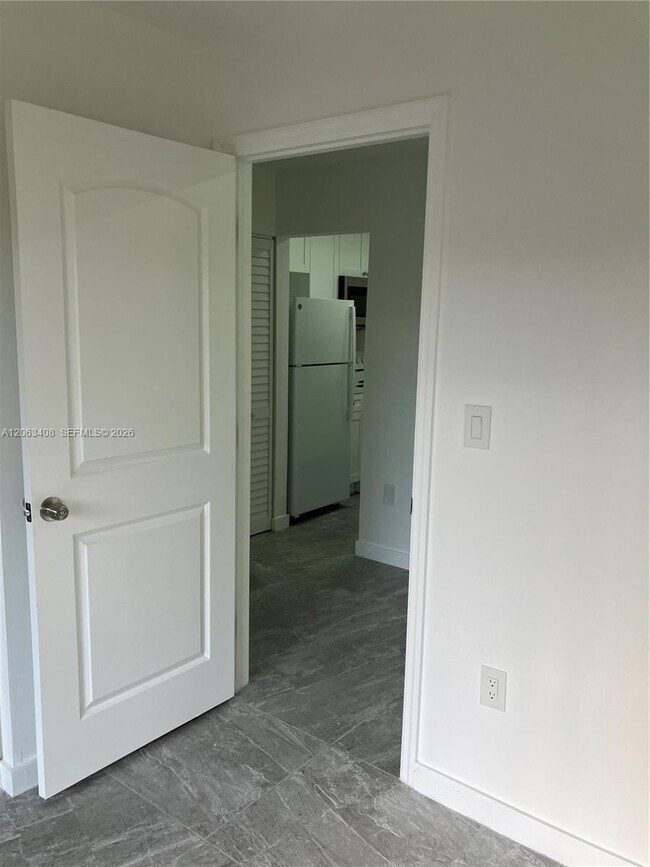 Building Photo - 8305 SW 72nd Ave