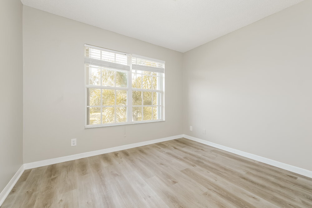 Building Photo - 7673 Springfield Lake Dr