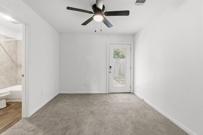 Building Photo - 16367 Jasmine Marie Pl