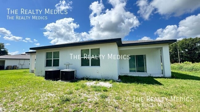 Building Photo - 56 Cordona Dr
