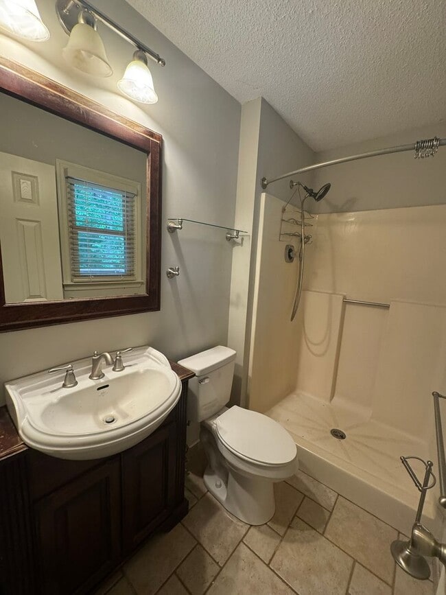 Building Photo - Brookstone Single-Story Ranch Home!