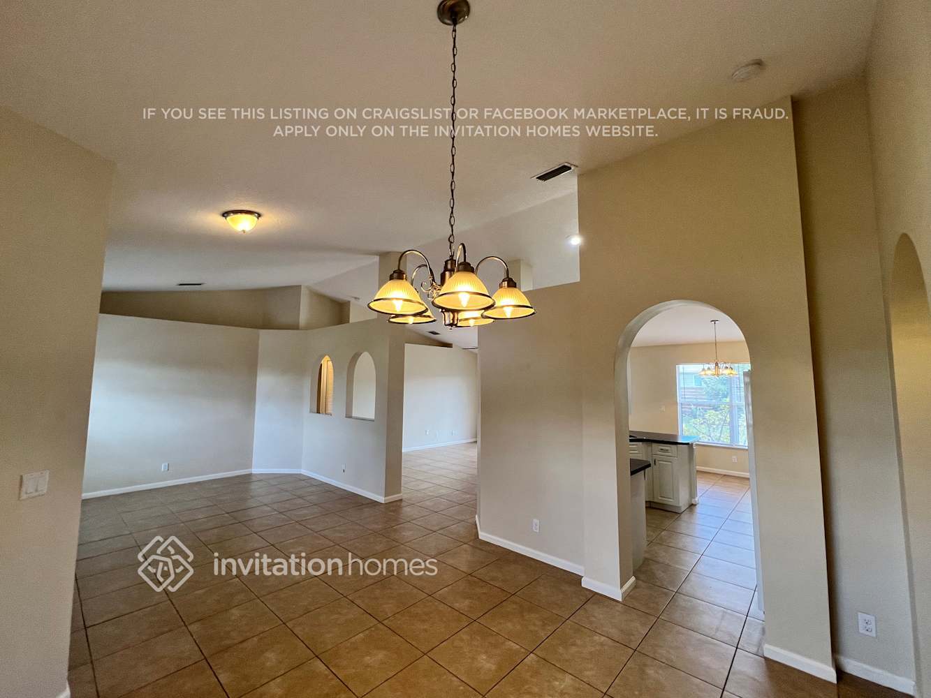 Building Photo - 2133 SW Pruitt St