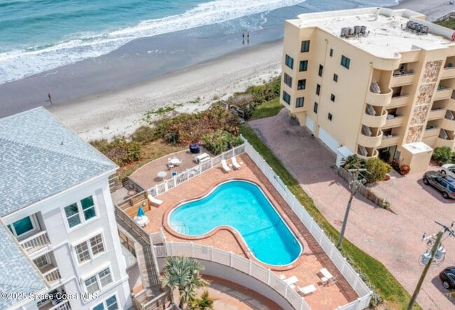 Building Photo - 3037 S Hwy A1A